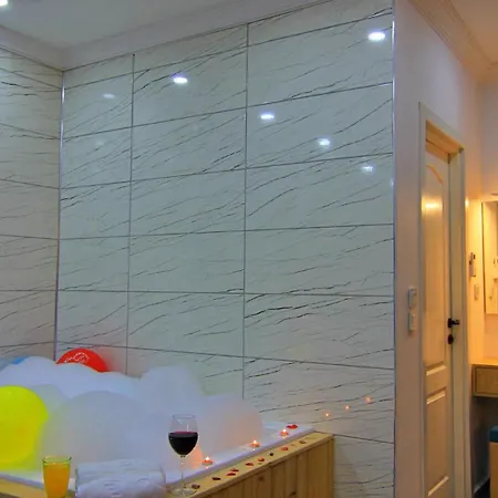 2 Bedroom With Private Pool *