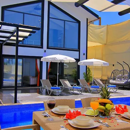 Villa 2 Bedroom 2719 *